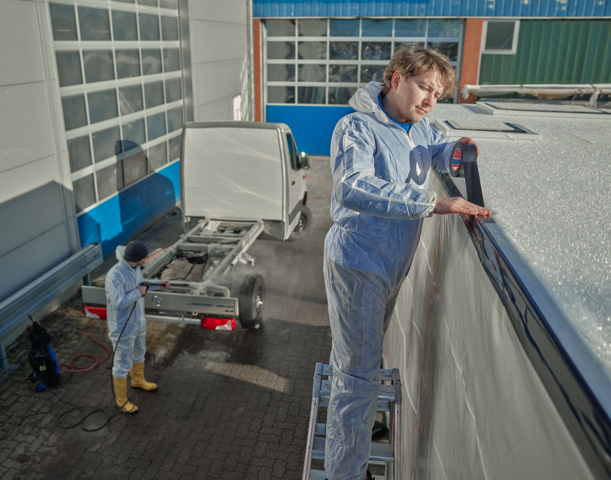 tesa® 60462 General purpose duct tape, white, 1400 mm x 2200 m