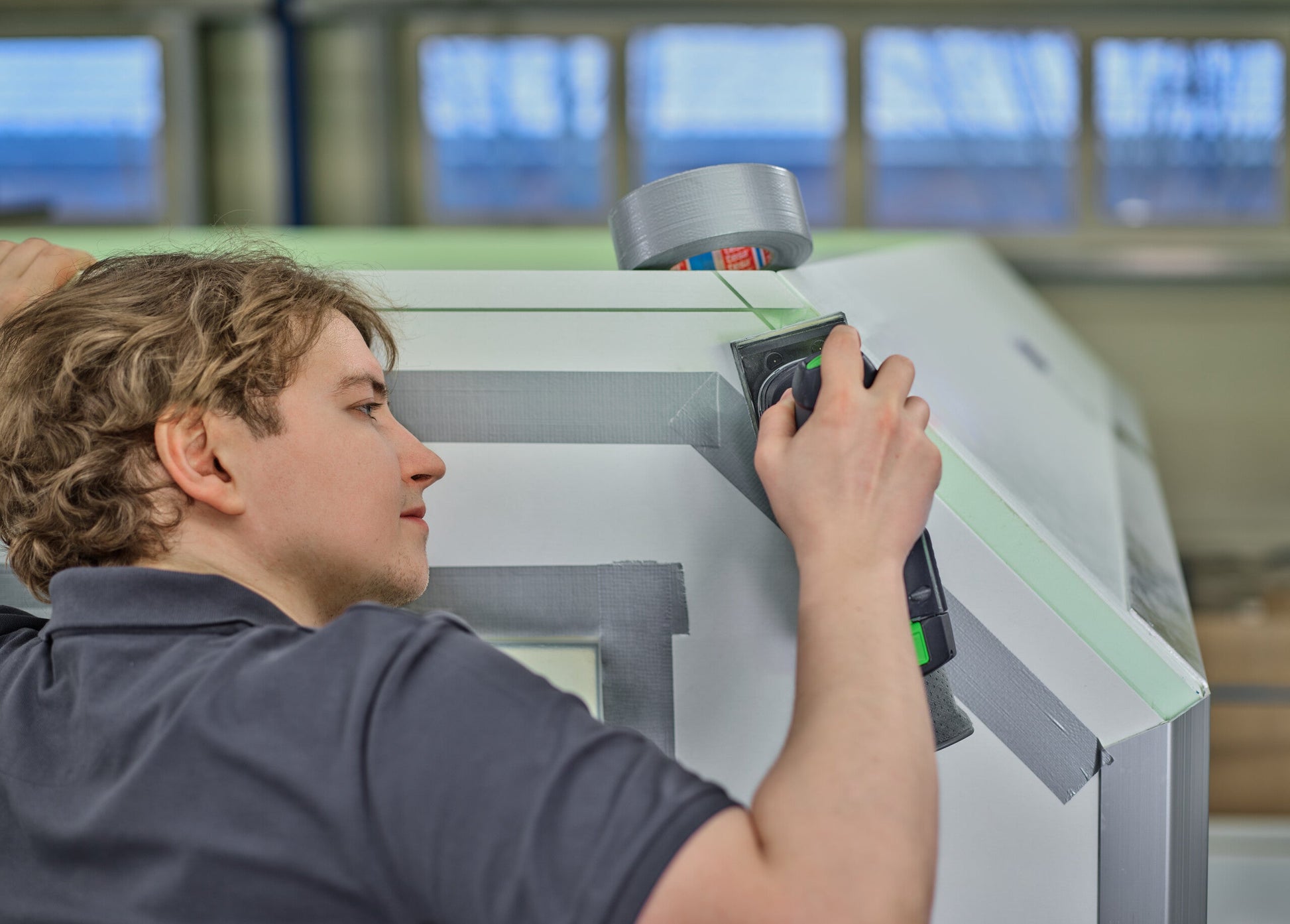 tesa® 60462 General purpose duct tape, white, 1400 mm x 2200 m