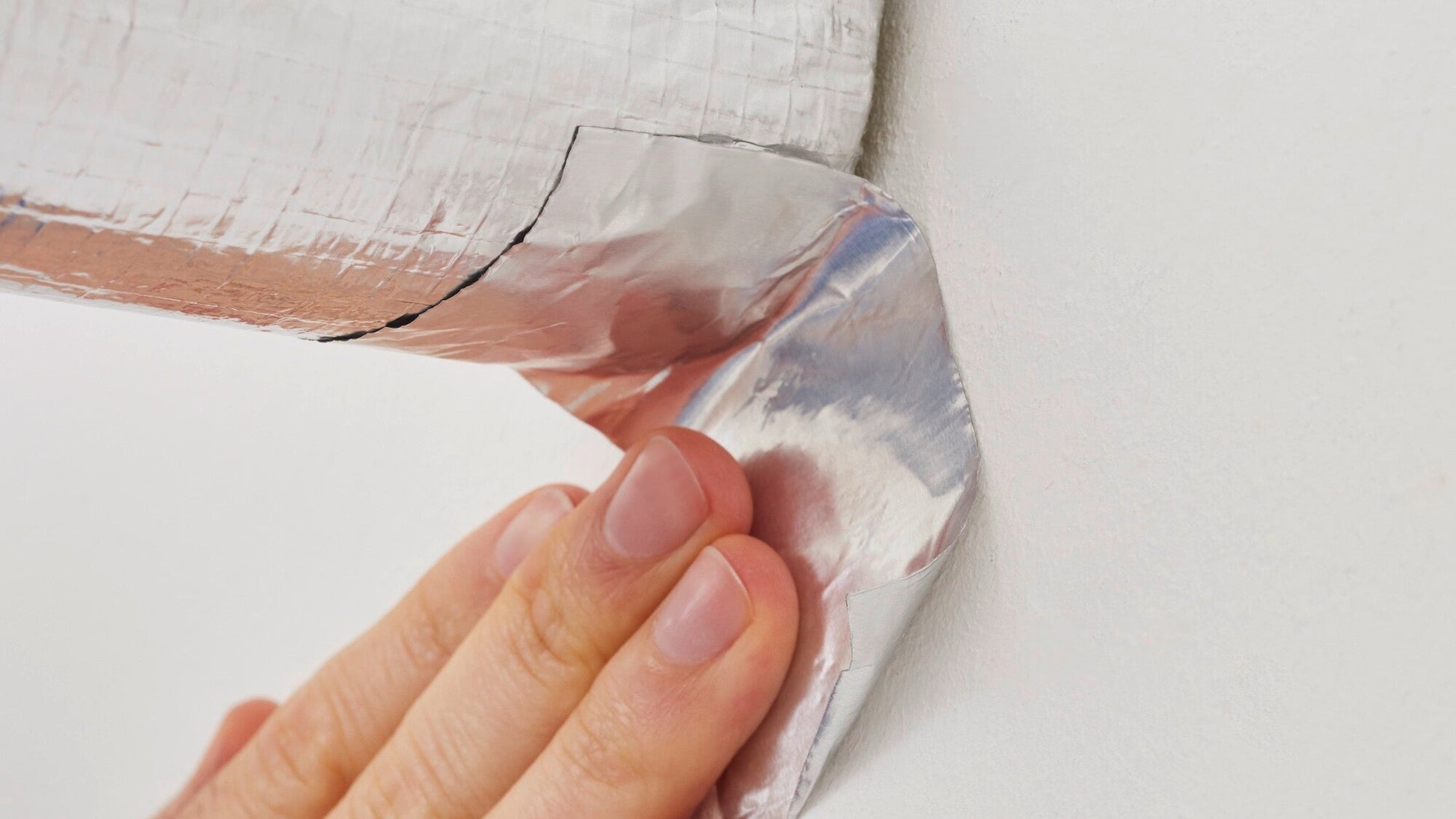 tesa® 60672 Robust aluminum tape with paper liner - 75µ foil, silver, 1200 mm x 1000 m